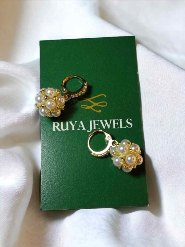 Pearls Studded Earrings Ruya Jewels